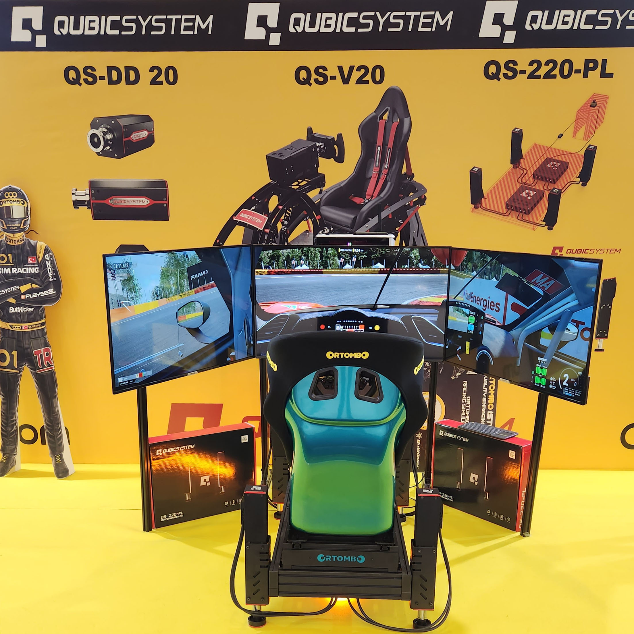 Qubic System QS-220 Motion System Hareketli yarış simulatörü